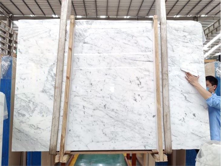 Bianco Carrara Gioia hellur