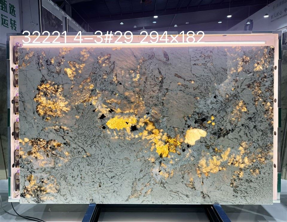 Alpinus kvarsítplata